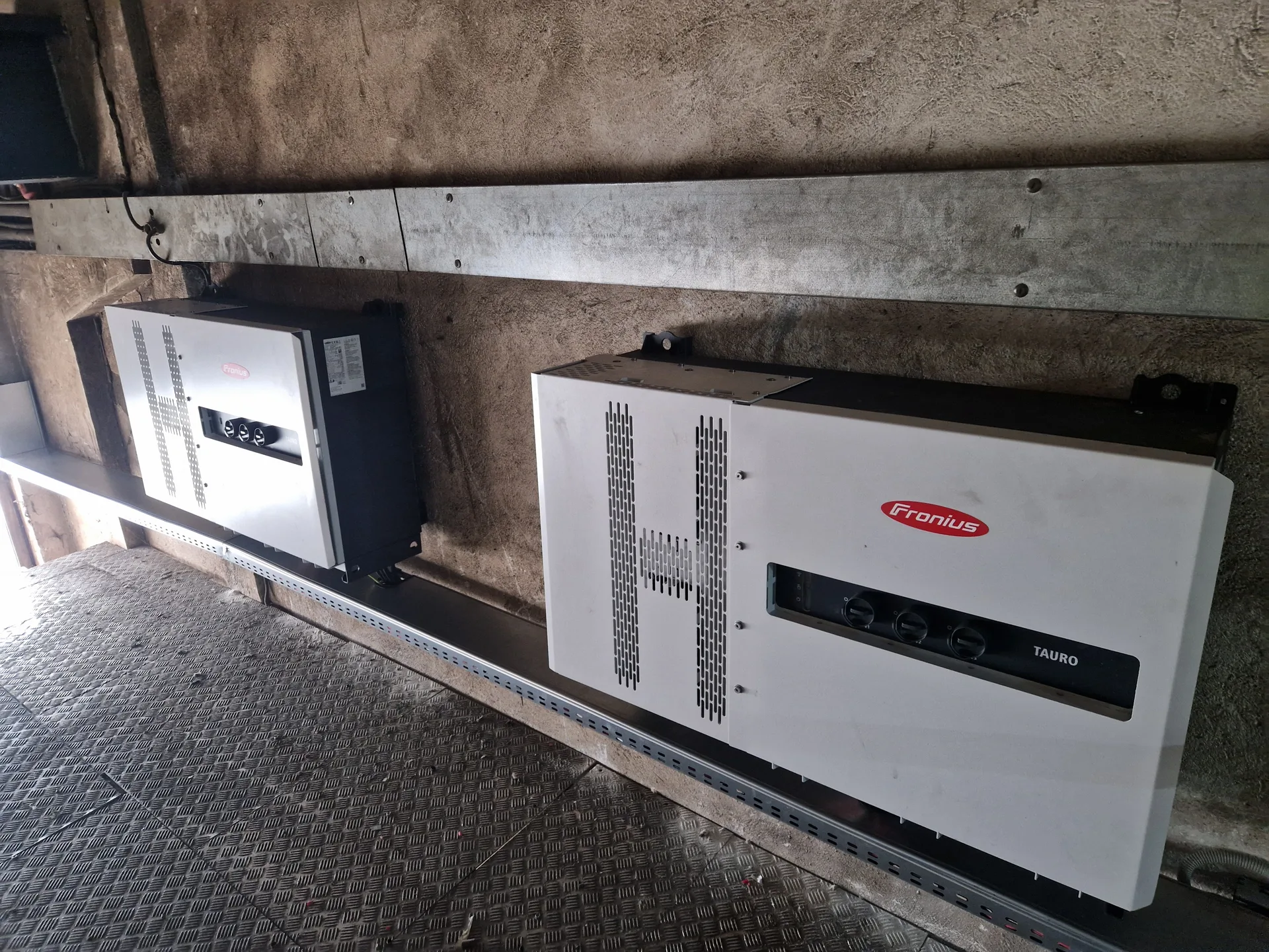 Industrial On-Grid 194 kWp - imaginea 2