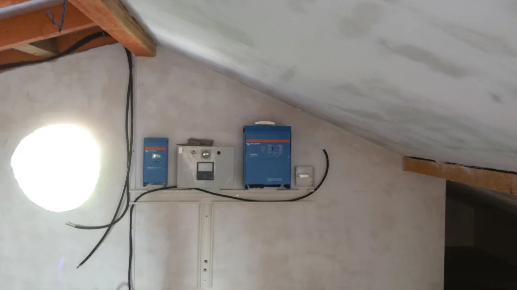 Off-Grid Reședință Privată - imaginea 11