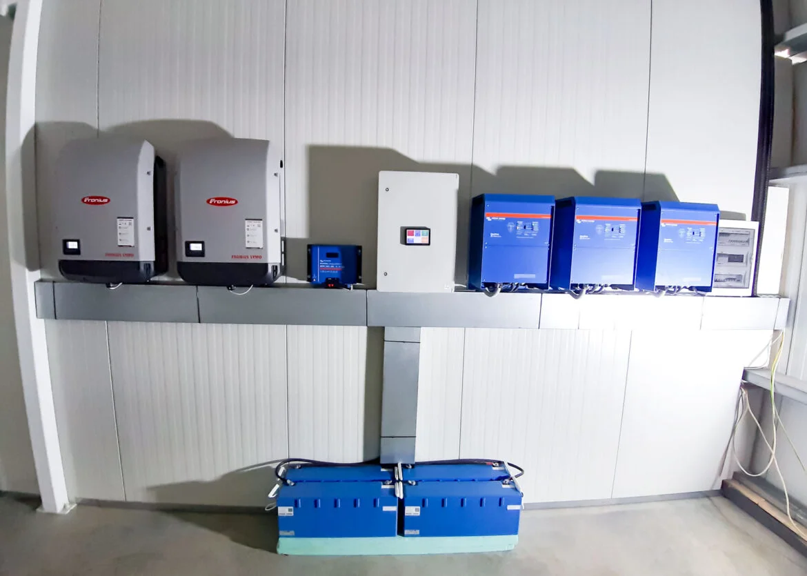 Industrial Hibrid 33 kWp - Roșia, Sibiu